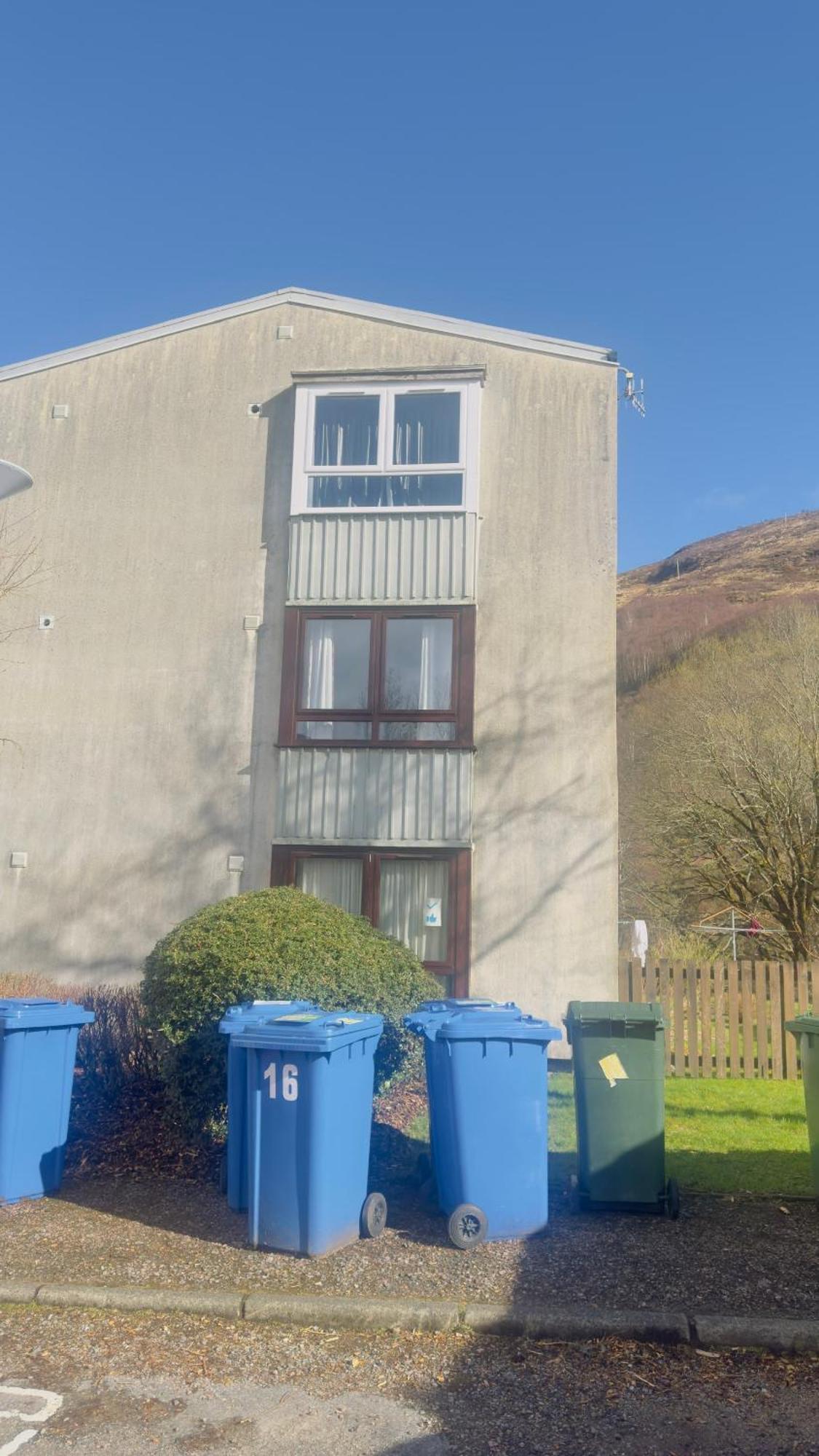 Budget Rooms Fort William Exterior photo